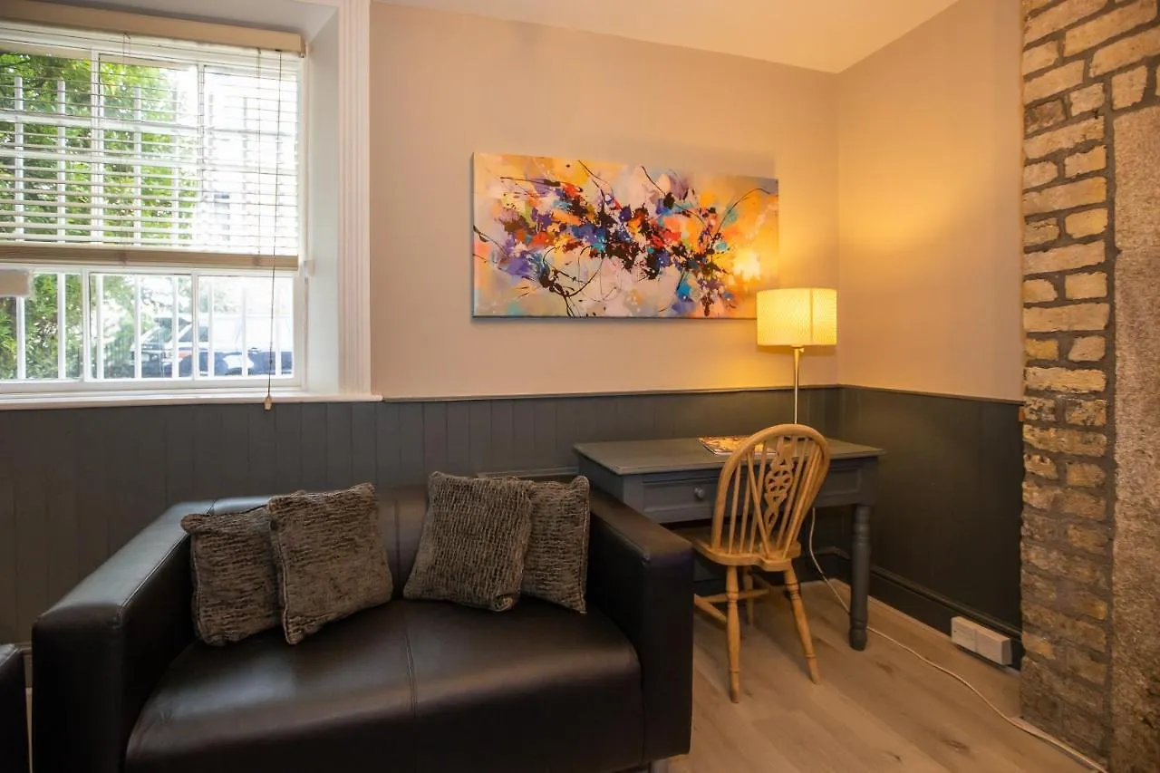 Ballsbridge Apartments Дублин 0*,  Ирландия