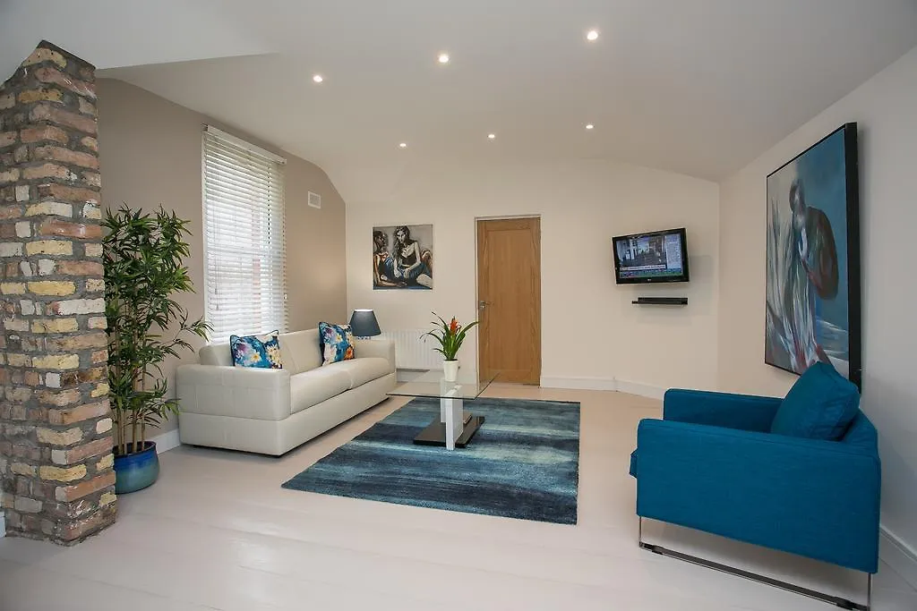 Ballsbridge Apartments Дублин 0*,  Ирландия