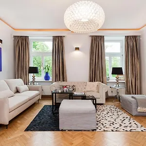  Apartment Syncret - Loftaffair Poland